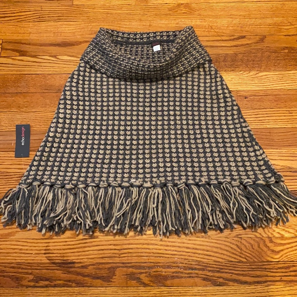 NWT shawl shrug poncho sweater